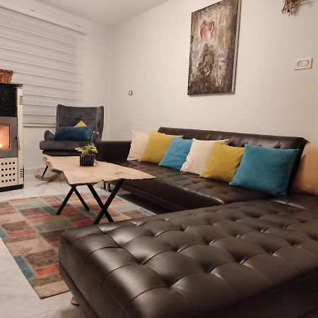 Cosy Appartement Majdal Shams Bagian luar foto